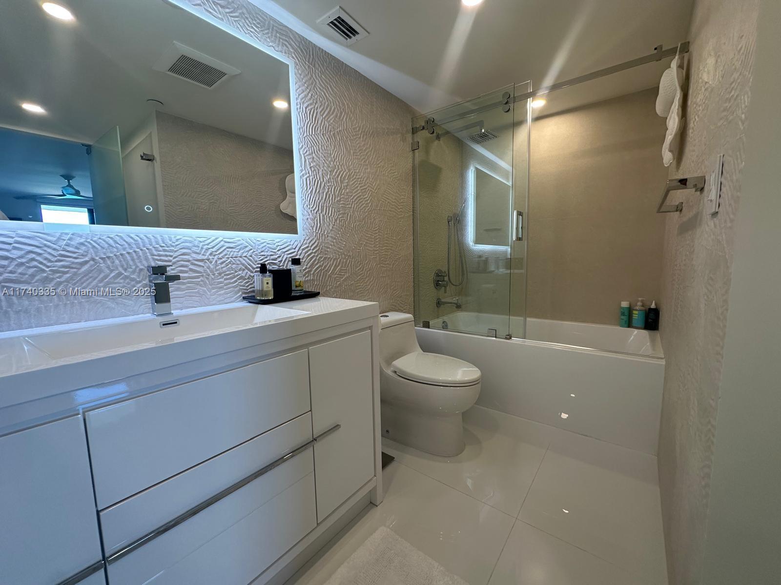 CLUB ATLANTIS CONDO - Residential Lease