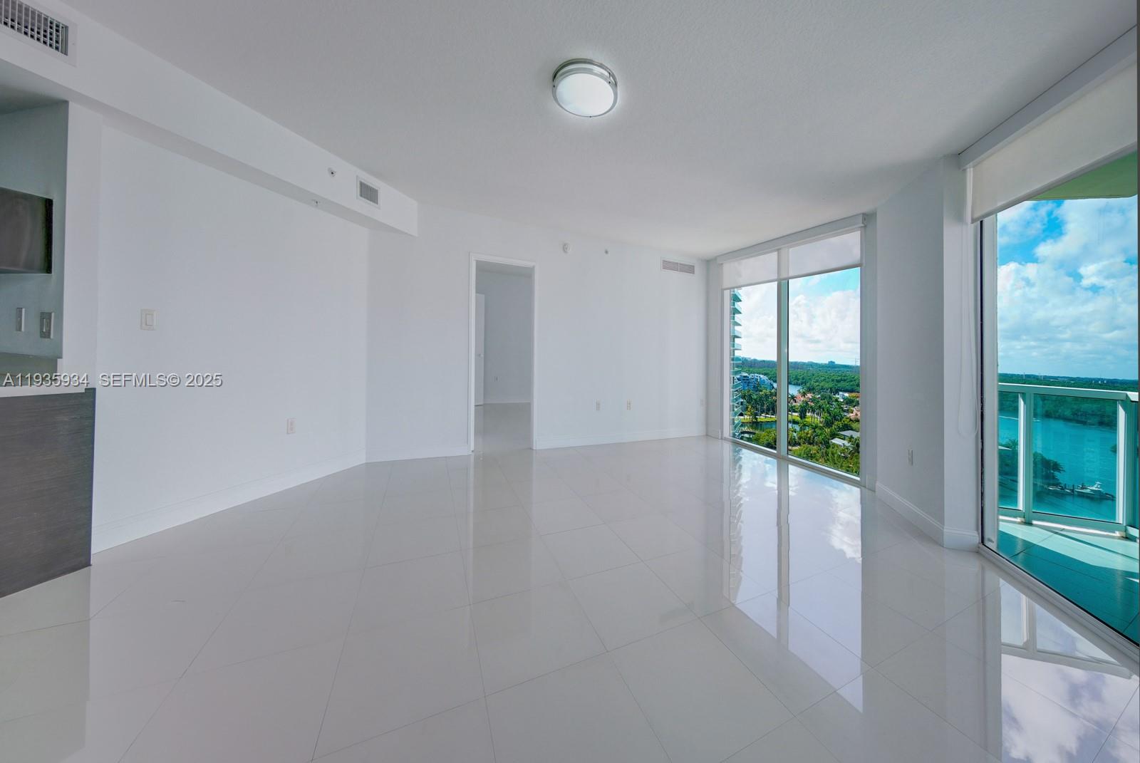 250 Sunny Isles Blvd 3-1404