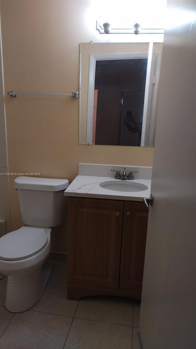 MEADOWS ON THE GREEN COND - Residential Lease