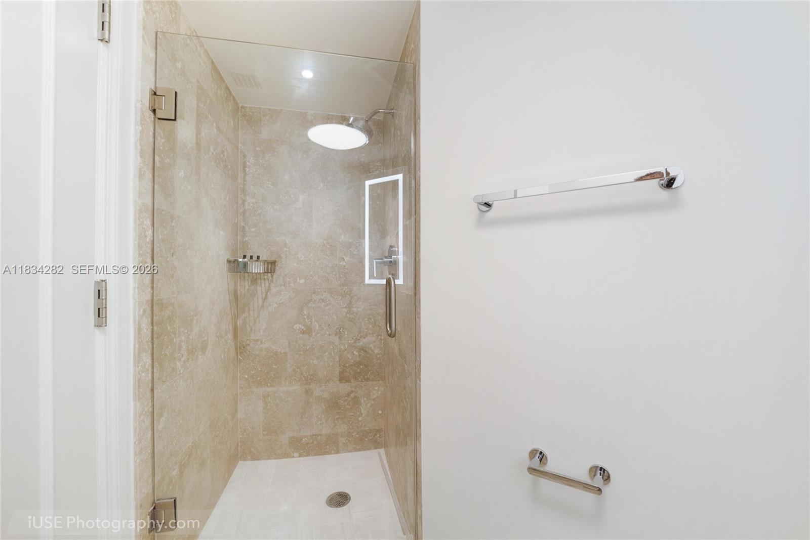 FONTAINEBLEAU II CONDO - Residential