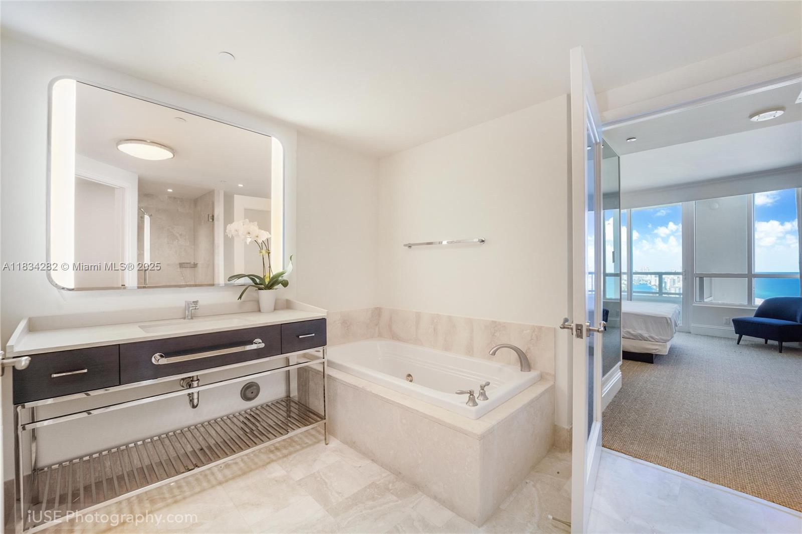 FONTAINEBLEAU II CONDO - Residential