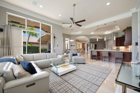 Single Family Residence in Weston FL 2452 Eagle Run Way 11.jpg