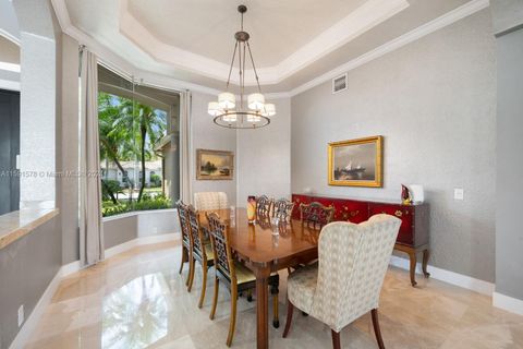 Single Family Residence in Weston FL 2452 Eagle Run Way 7.jpg