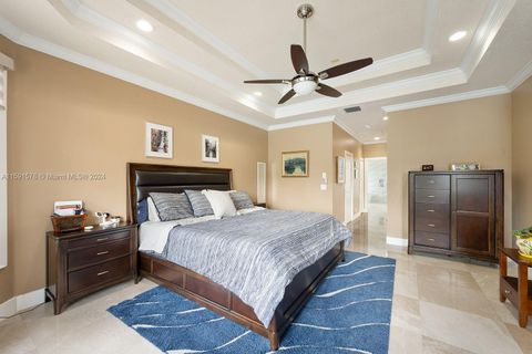 Single Family Residence in Weston FL 2452 Eagle Run Way 24.jpg