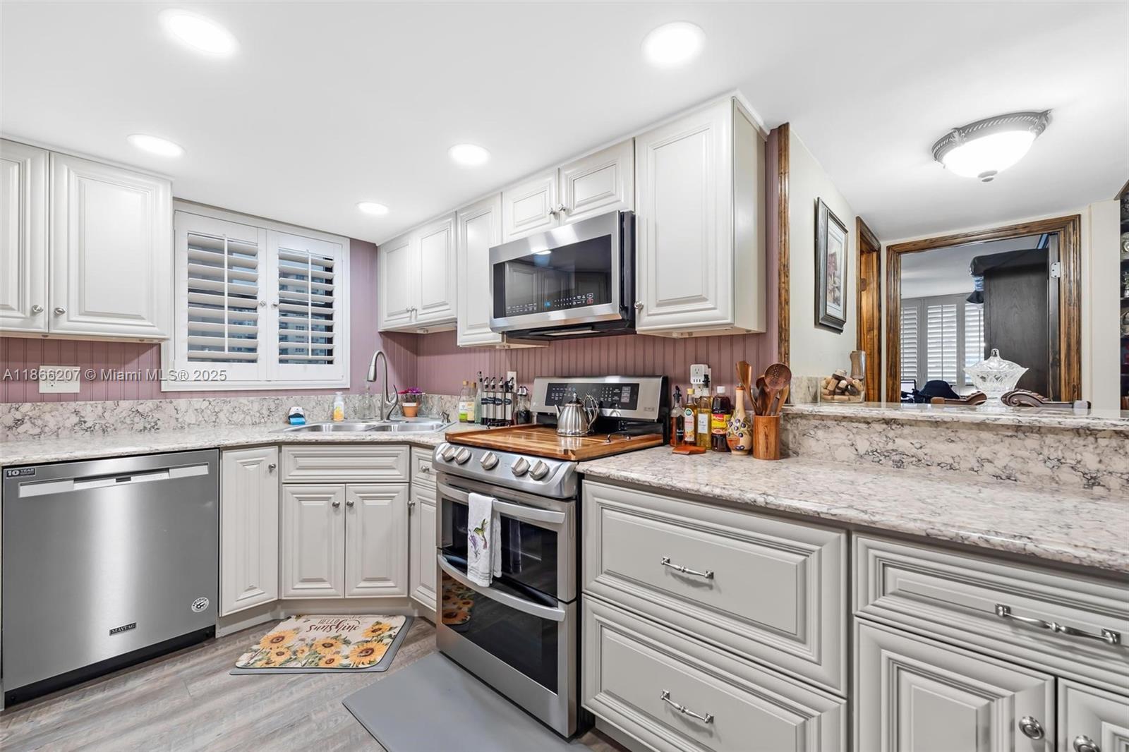 ALLINGTON TOWERS NORTH CO - Residential