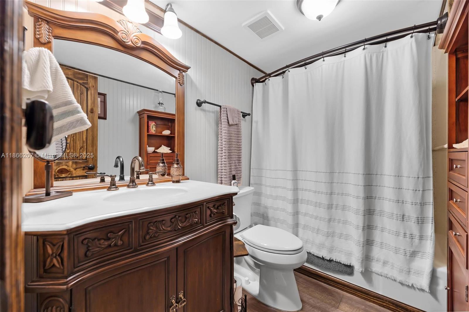 ALLINGTON TOWERS NORTH CO - Residential