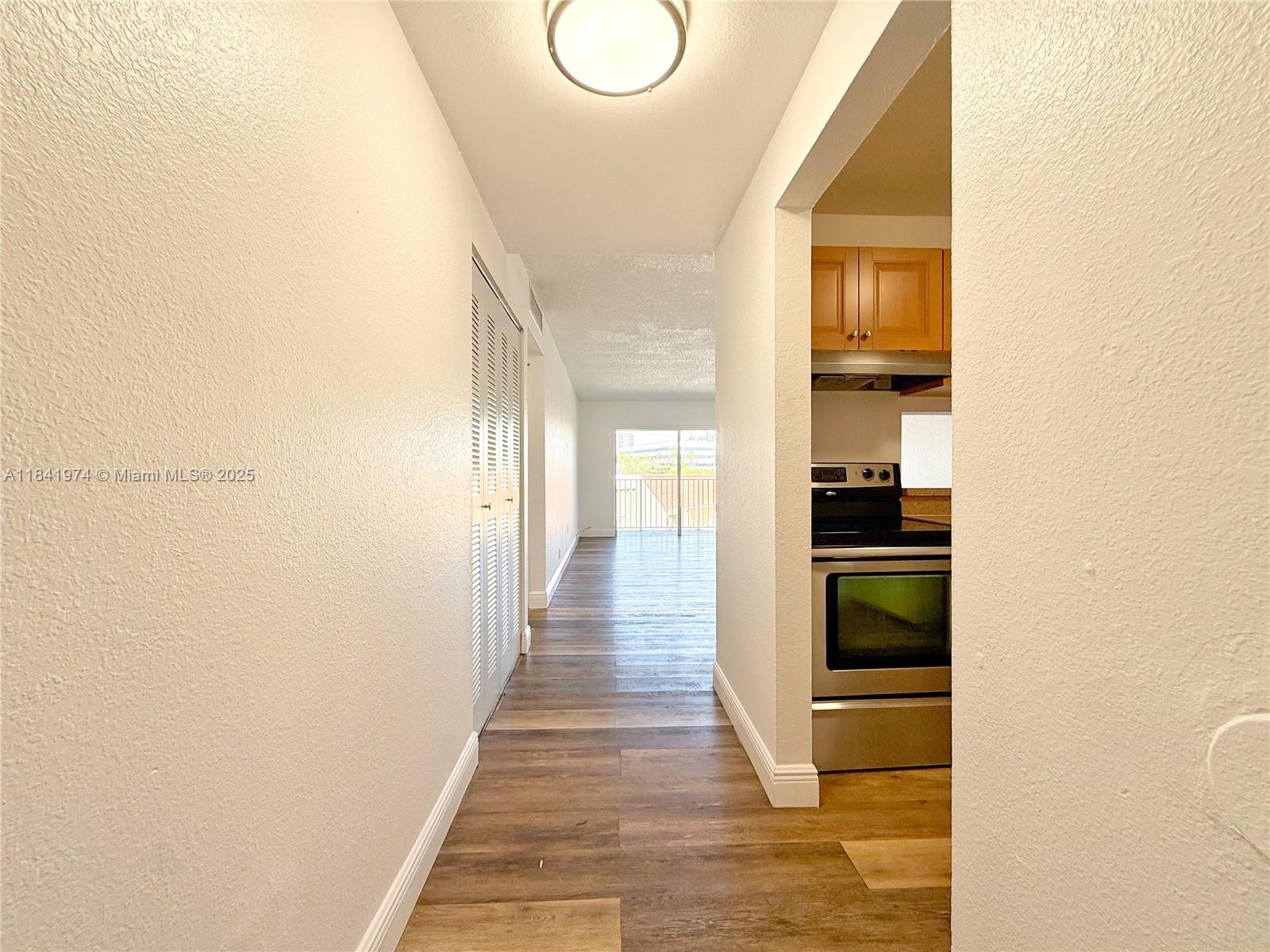 5231 Geneva way 307
