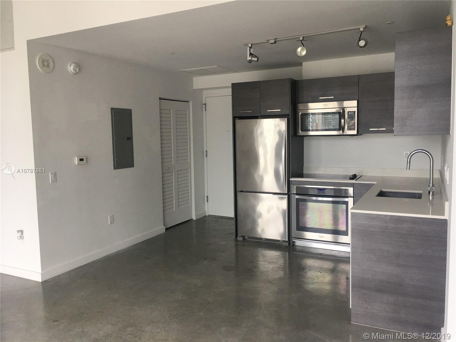 CENTRO - Residential Lease