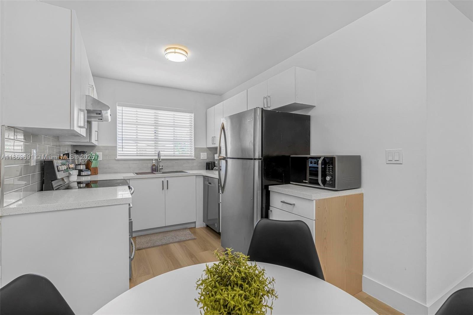 2661 SW 28 Ct 1