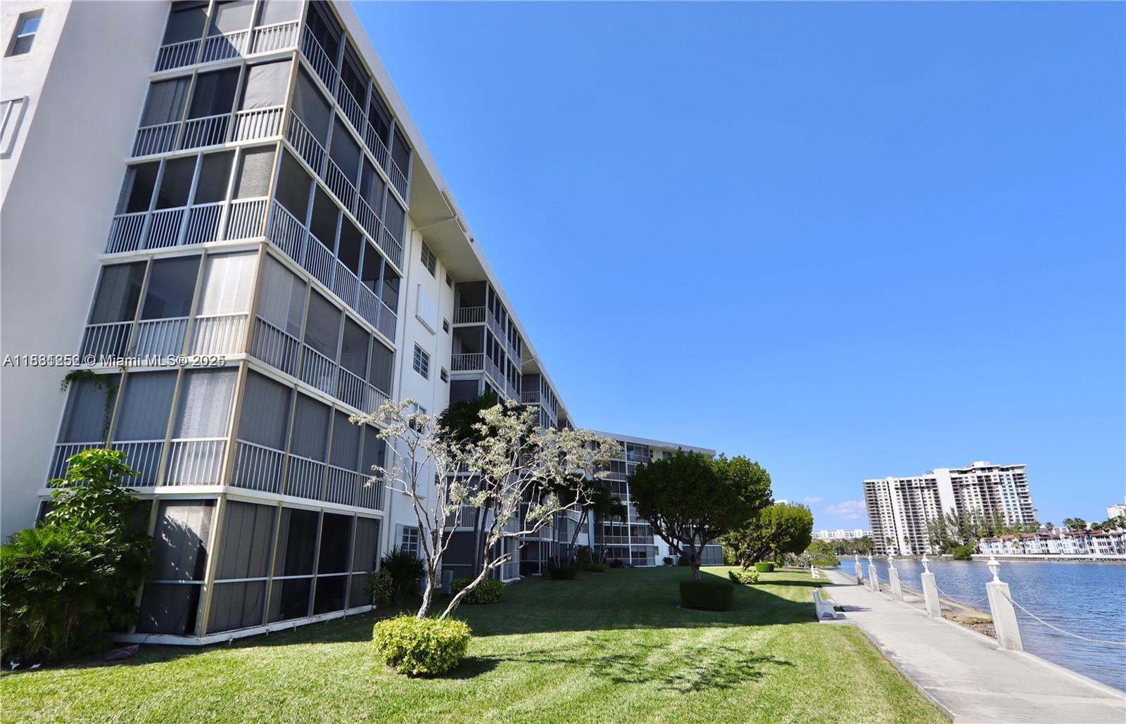 POINT EAST SEC 4 CONDO - Residential Lease
