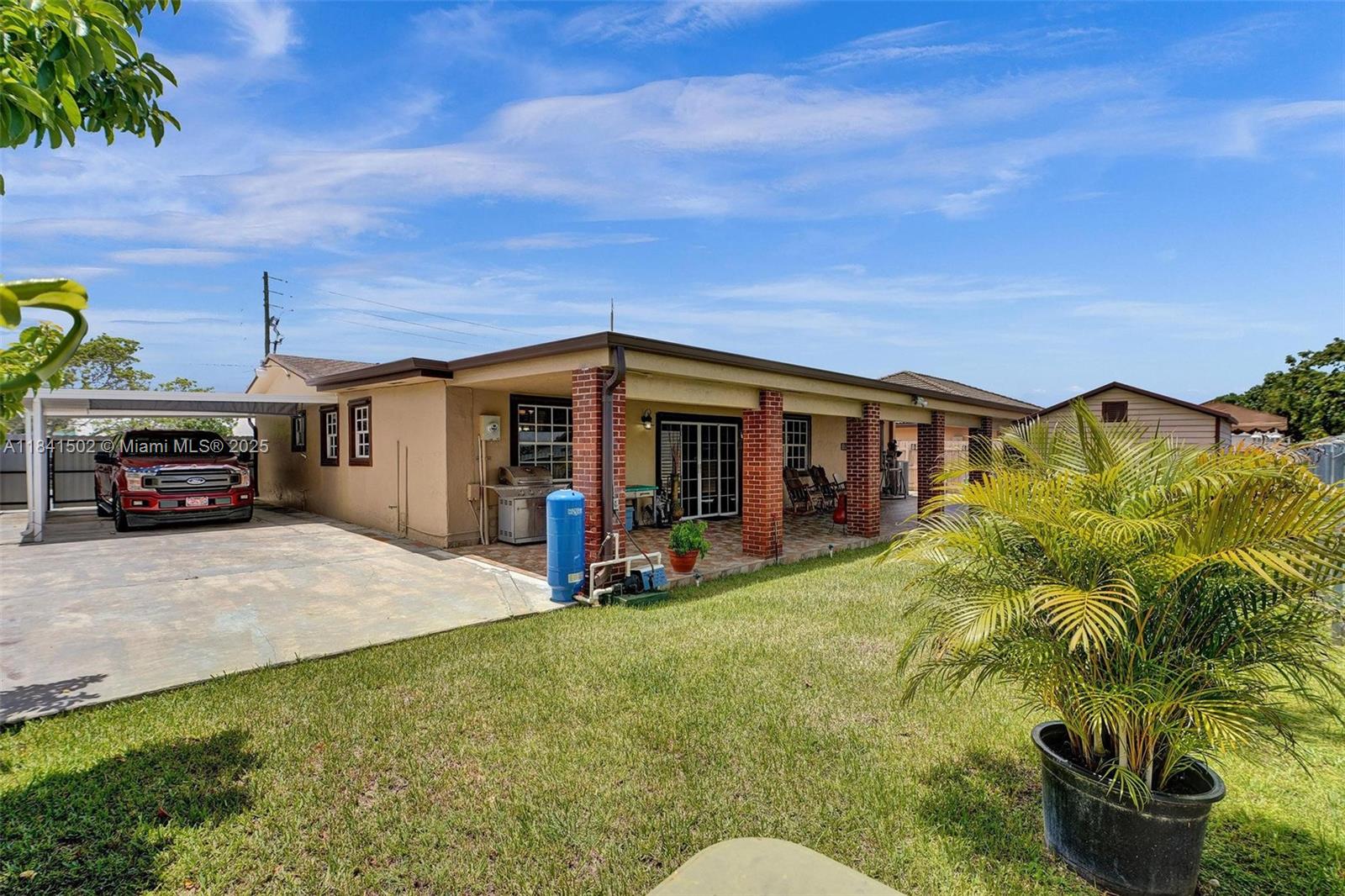 LOS ANGELES ESTATES SEC 2 - Residential