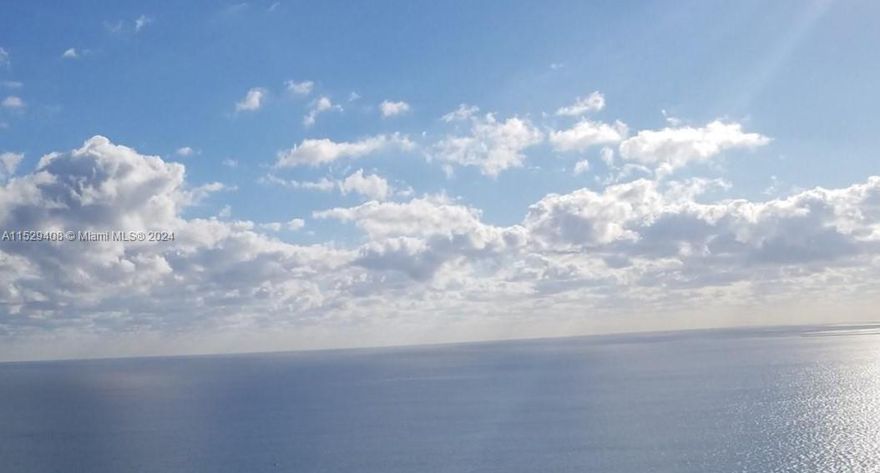 SPECTACULAR VIEWS FROM THIS CORNER FLOW THROUGH PENTHOUSE WITH EXPANSIVE 12 FT CEILINGS! DIRECT OCEANVIEWS, MIAMI SKYLINE VIEWS AND INTRACOASTAL VIEWS AND SUNSET VIEW!! THIS RESIDENCE FEATURES 3 BEDROOMS, 3.5 BATHS. SEE ALL THE VIEWS WITH 4 BALCONIES. HUGE KITCHEN AREA, DINING AREA AND OCEANVIEW LIVNG ROOM. BEAUTIFUL WINDOWED MASTER BATHROOM WITH POSTCARD VIEWS OF MIAMI SKYLINE! ENJOY RESORT STYLE AMENITIES - GYM, SPA, RESTAURANT, CHAIR AN TOWEL SERVICE, 2 SWIMMING POOLS AND MORE!!!