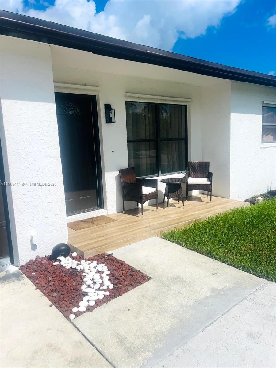 SANDALFOOT COVE SEC 4 - Residential