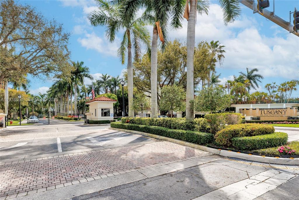 Photo of 2309 Tuscany Way #2309, Boynton Beach, FL 33435 (MLS # A11978657)