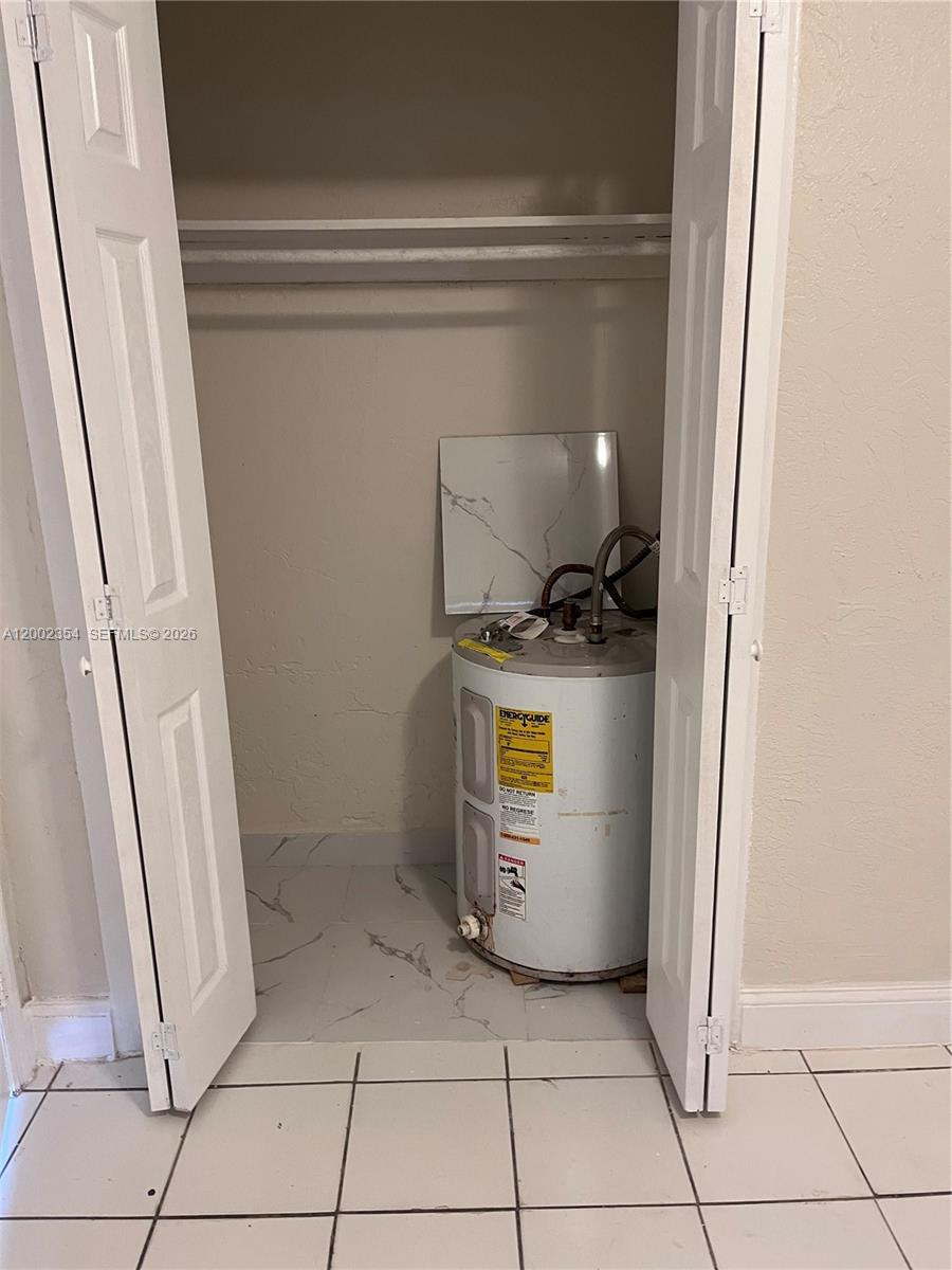 WEST MOORLAND AMD - Residential Lease