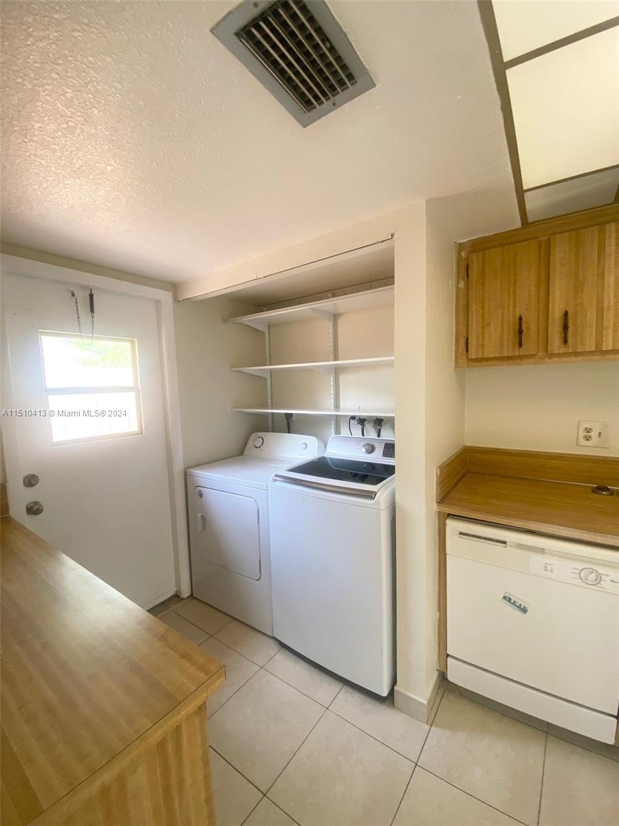 APPLE CREEK 4 - Residential