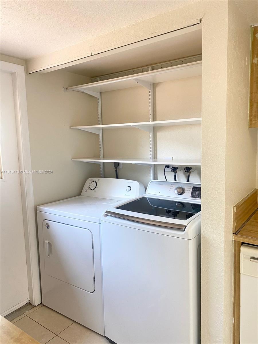 APPLE CREEK 4 - Residential
