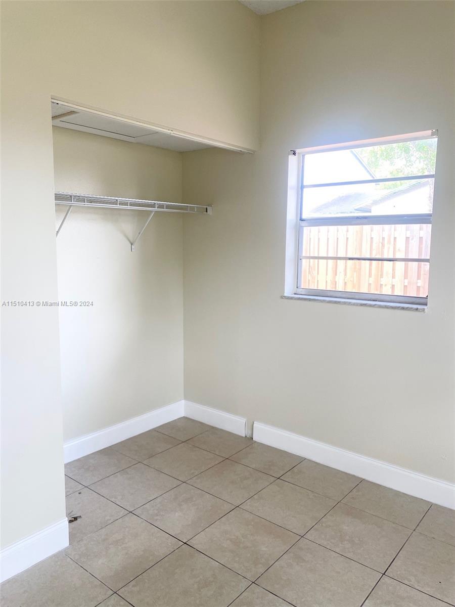 APPLE CREEK 4 - Residential