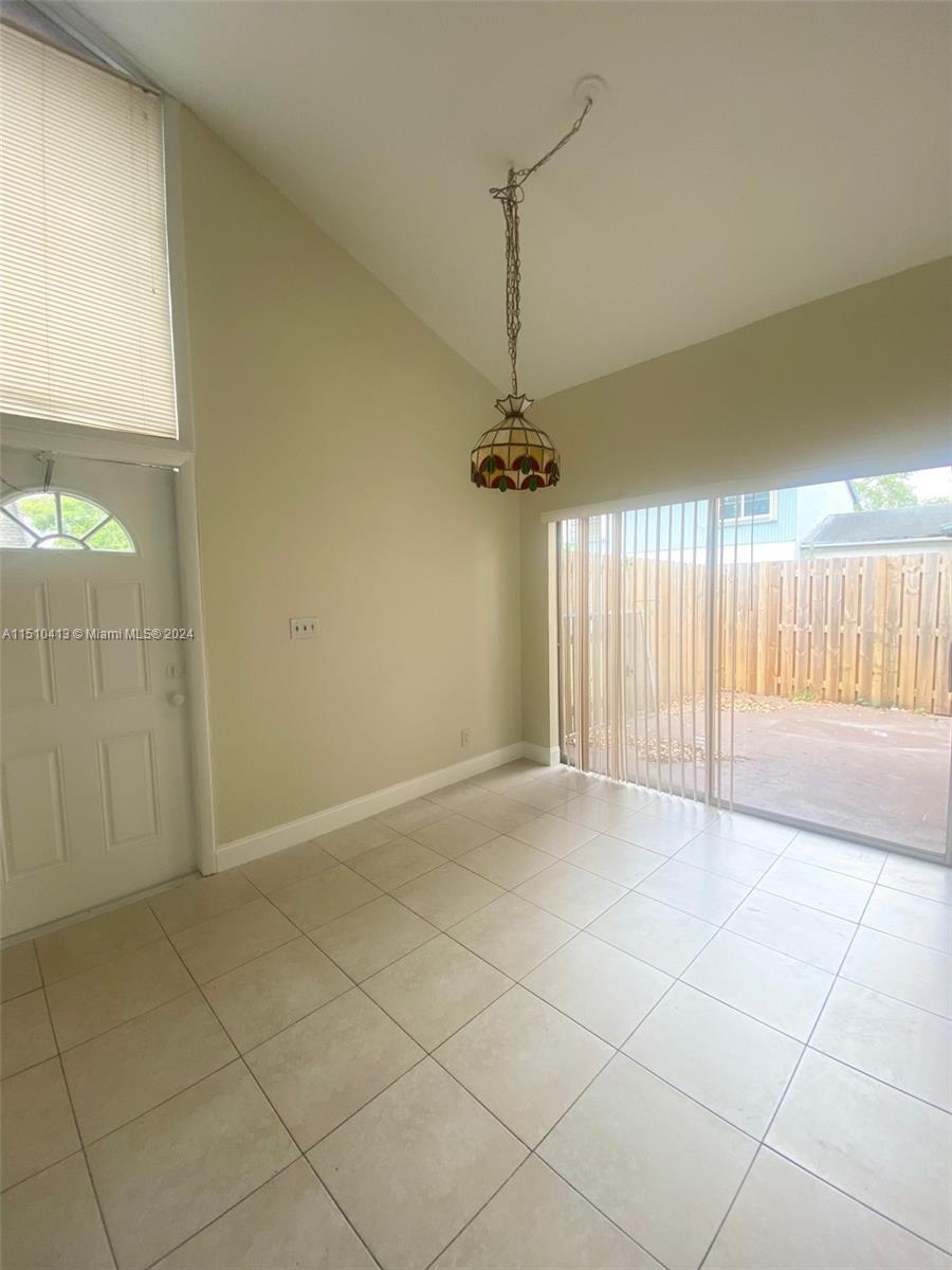 APPLE CREEK 4 - Residential
