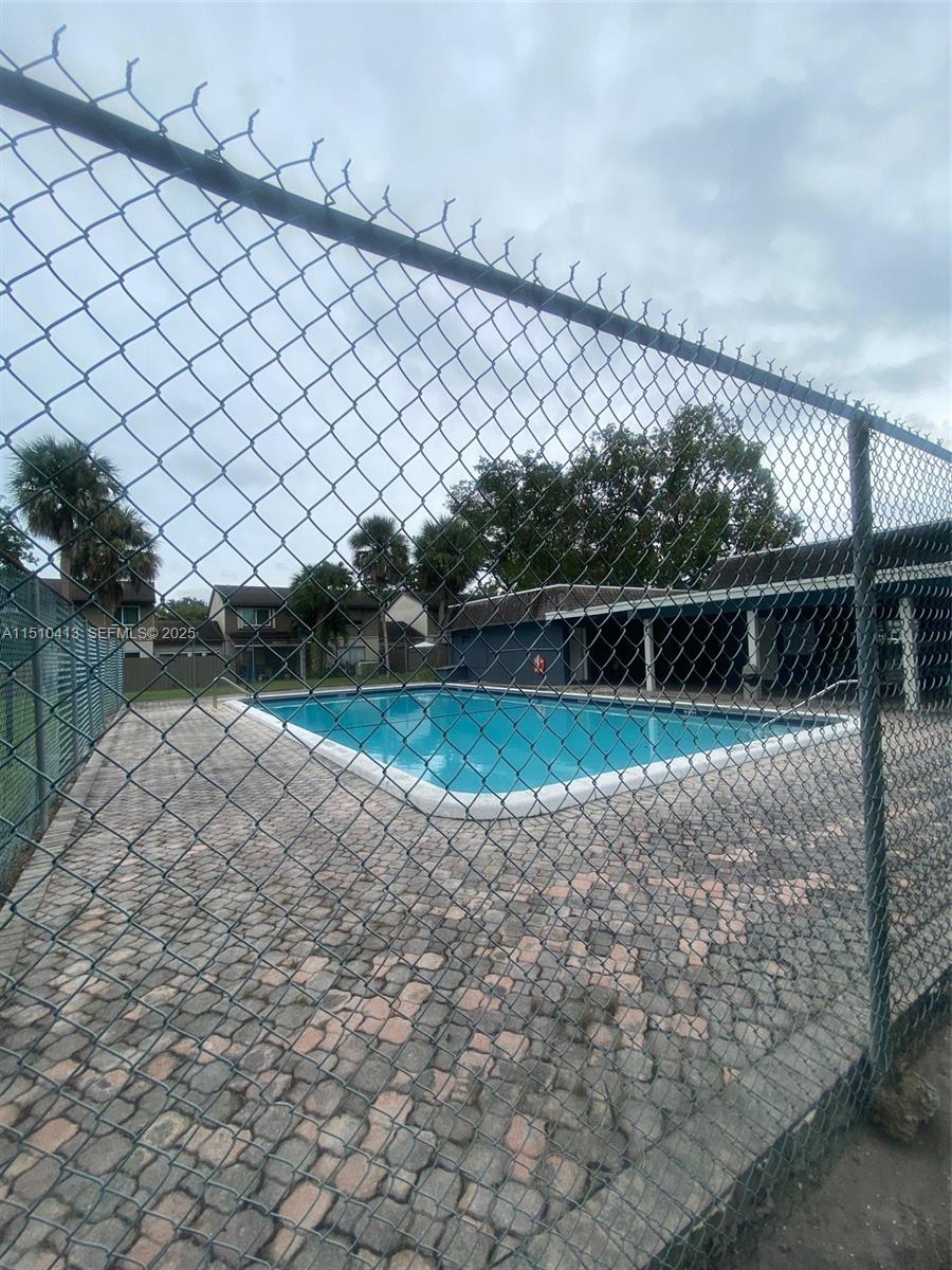 APPLE CREEK 4 - Residential