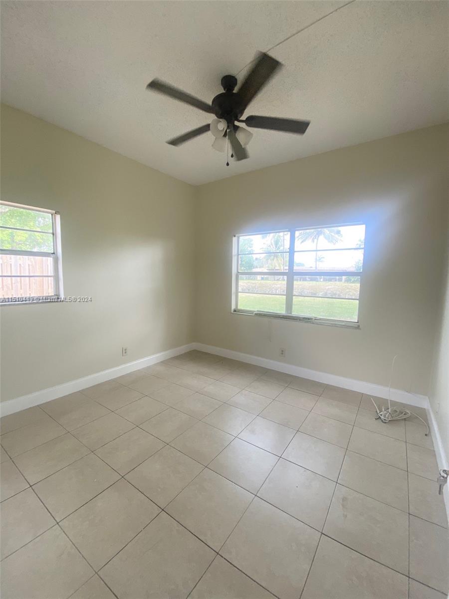 APPLE CREEK 4 - Residential