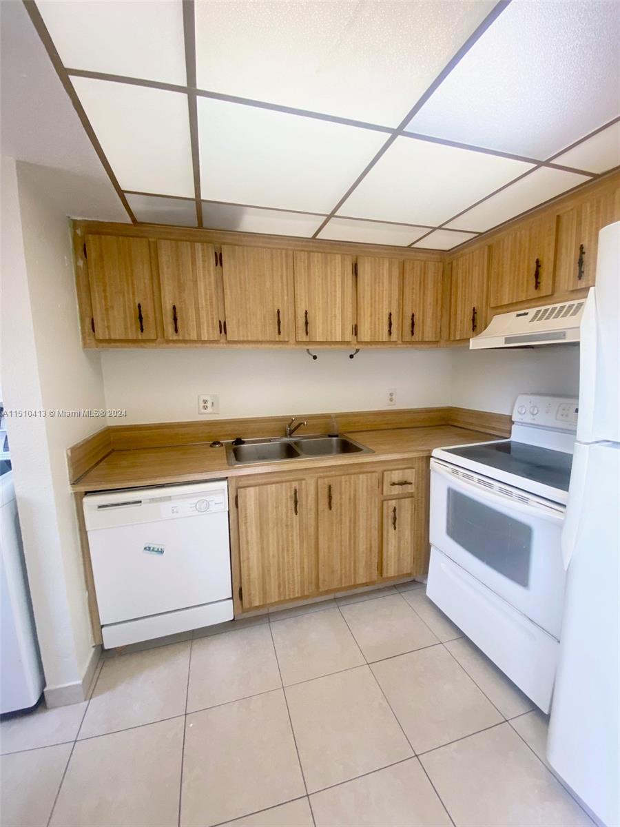 APPLE CREEK 4 - Residential