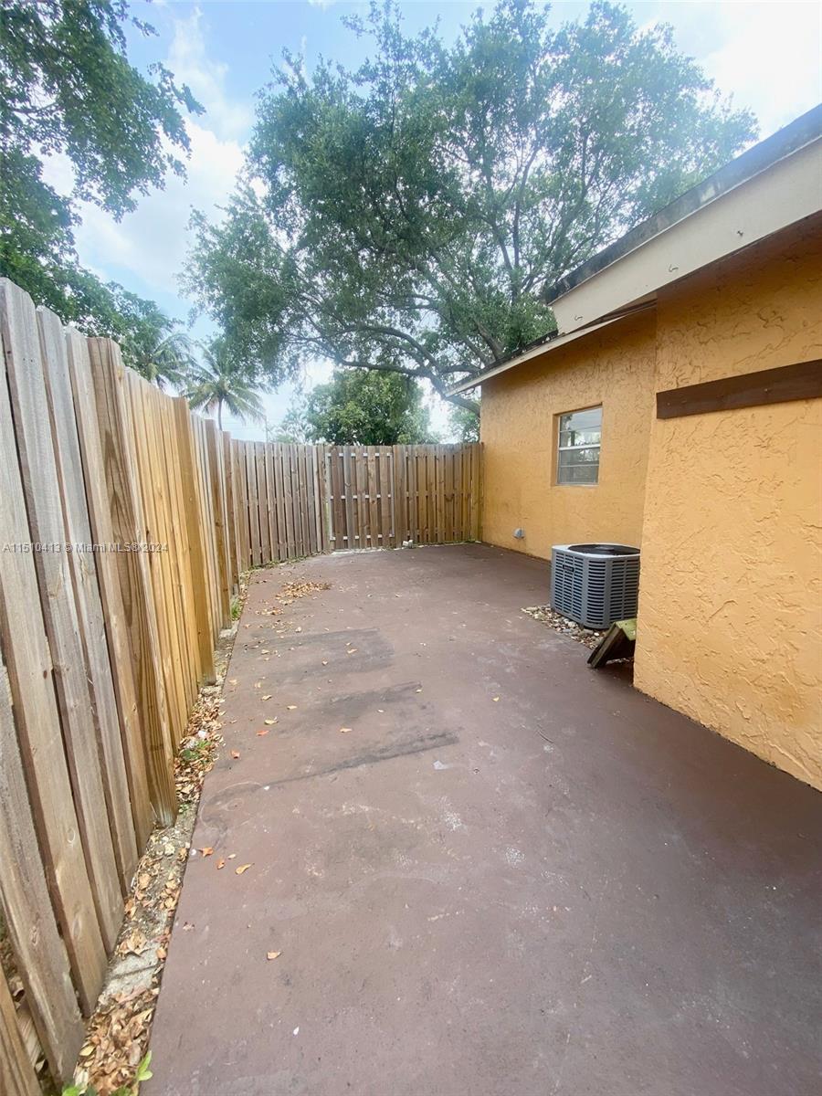 APPLE CREEK 4 - Residential