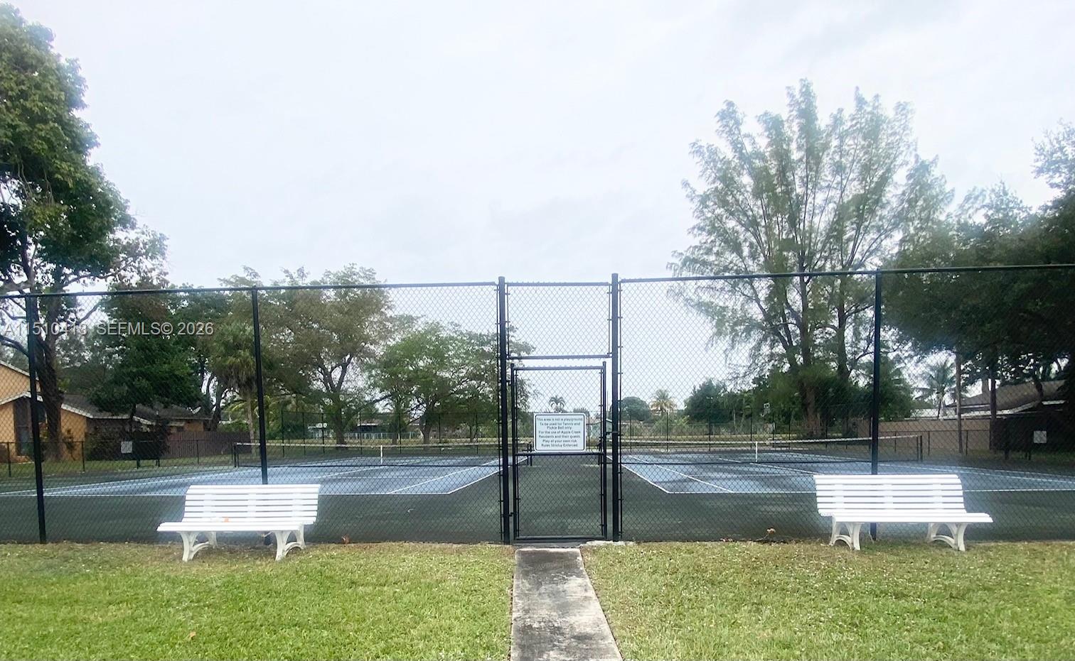 APPLE CREEK 4 - Residential