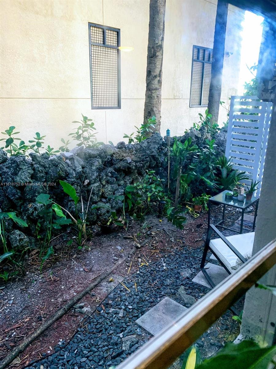 C GAB DOUGLAS SEC - Residential Lease
