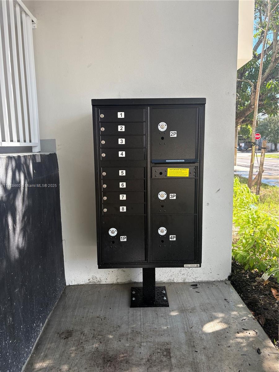 54 ST BUS CENTER SUB - Residential Lease