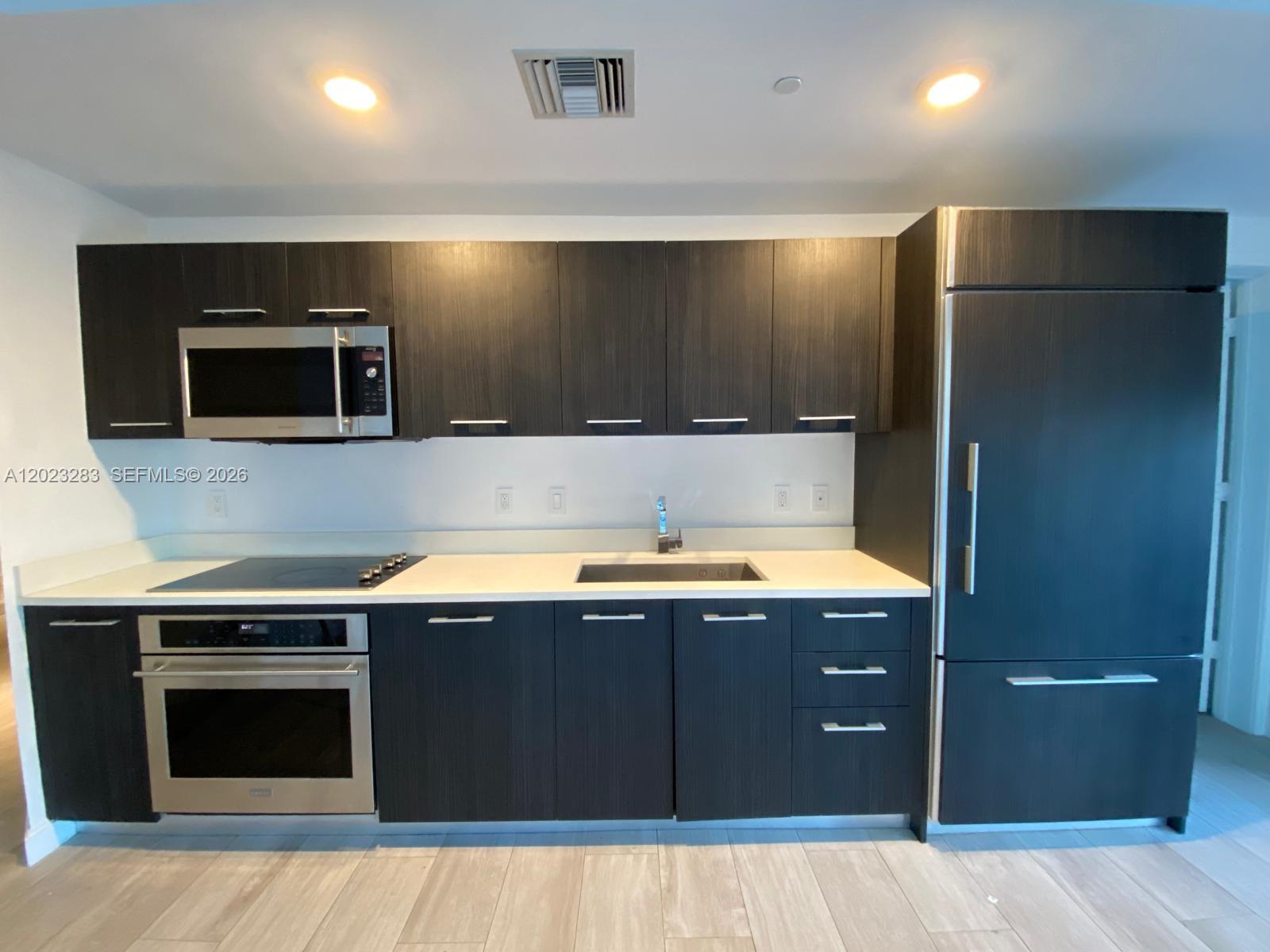 55 SW 9th St 1503