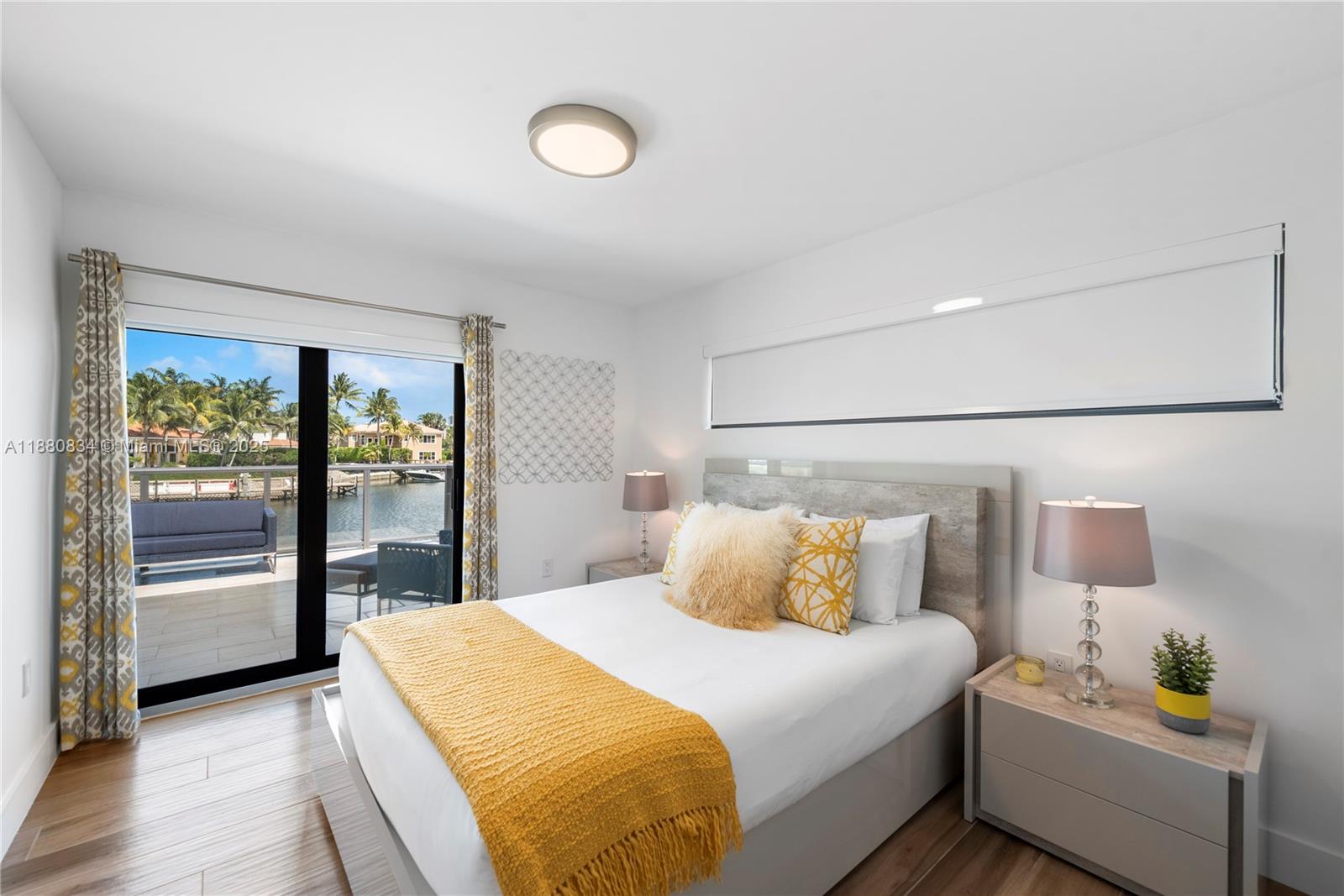 HOLLYWOOD GOLF ESTATES SE - Residential