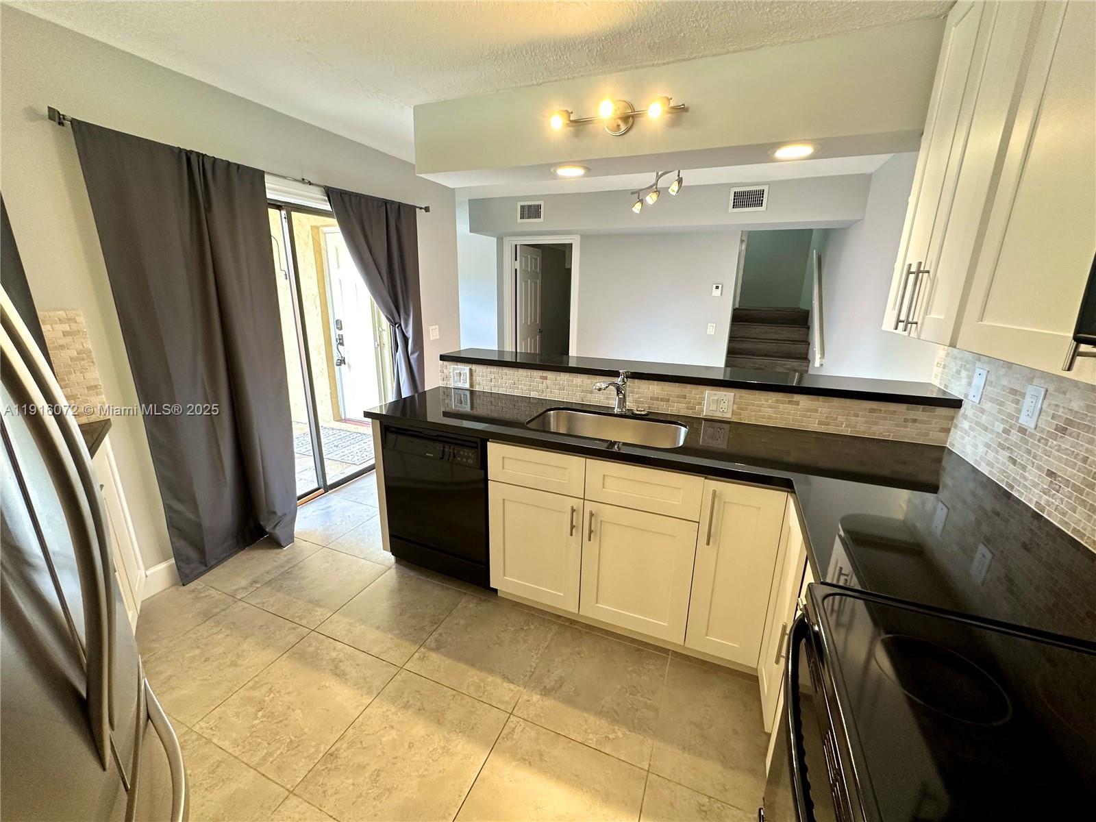 BOCA RIO NORTH - Residential Lease