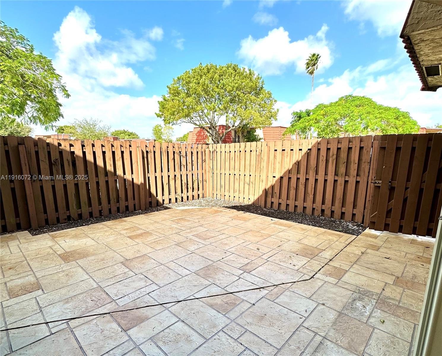 BOCA RIO NORTH - Residential Lease