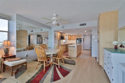 Condominium in New Smyrna Beach FL 3501 S. Atlantic Avenue Ave 9.jpg