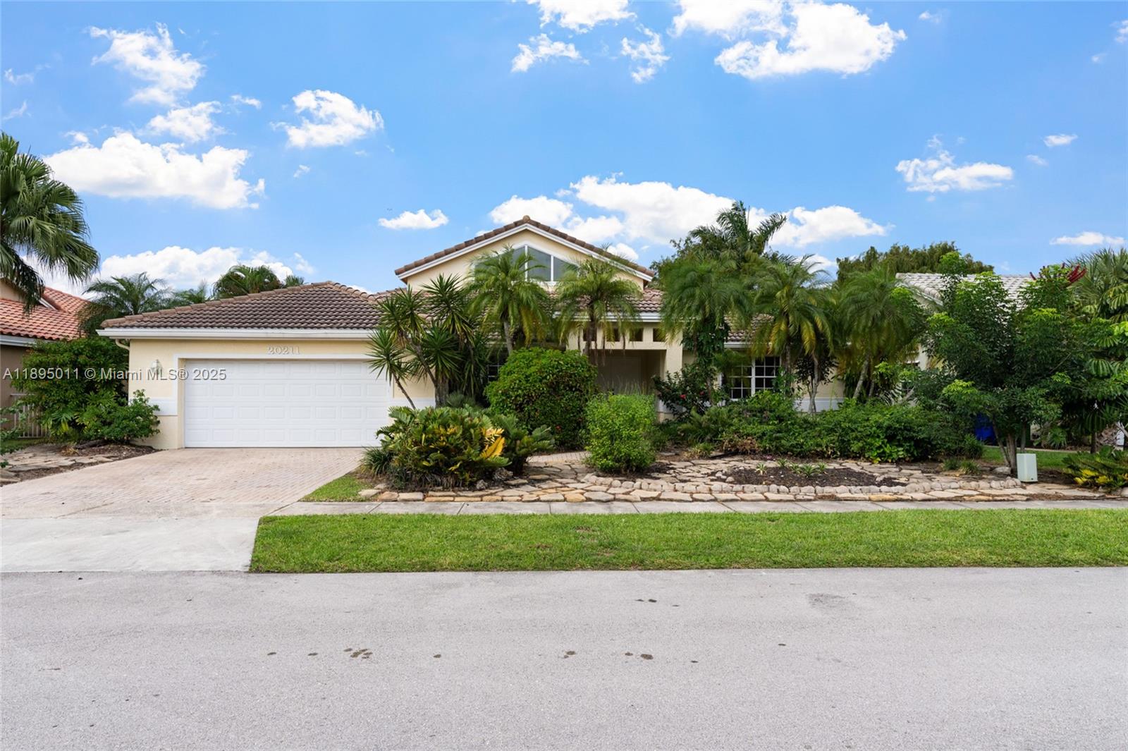 PRESERVE AT CHAPEL TRAIL - Residential