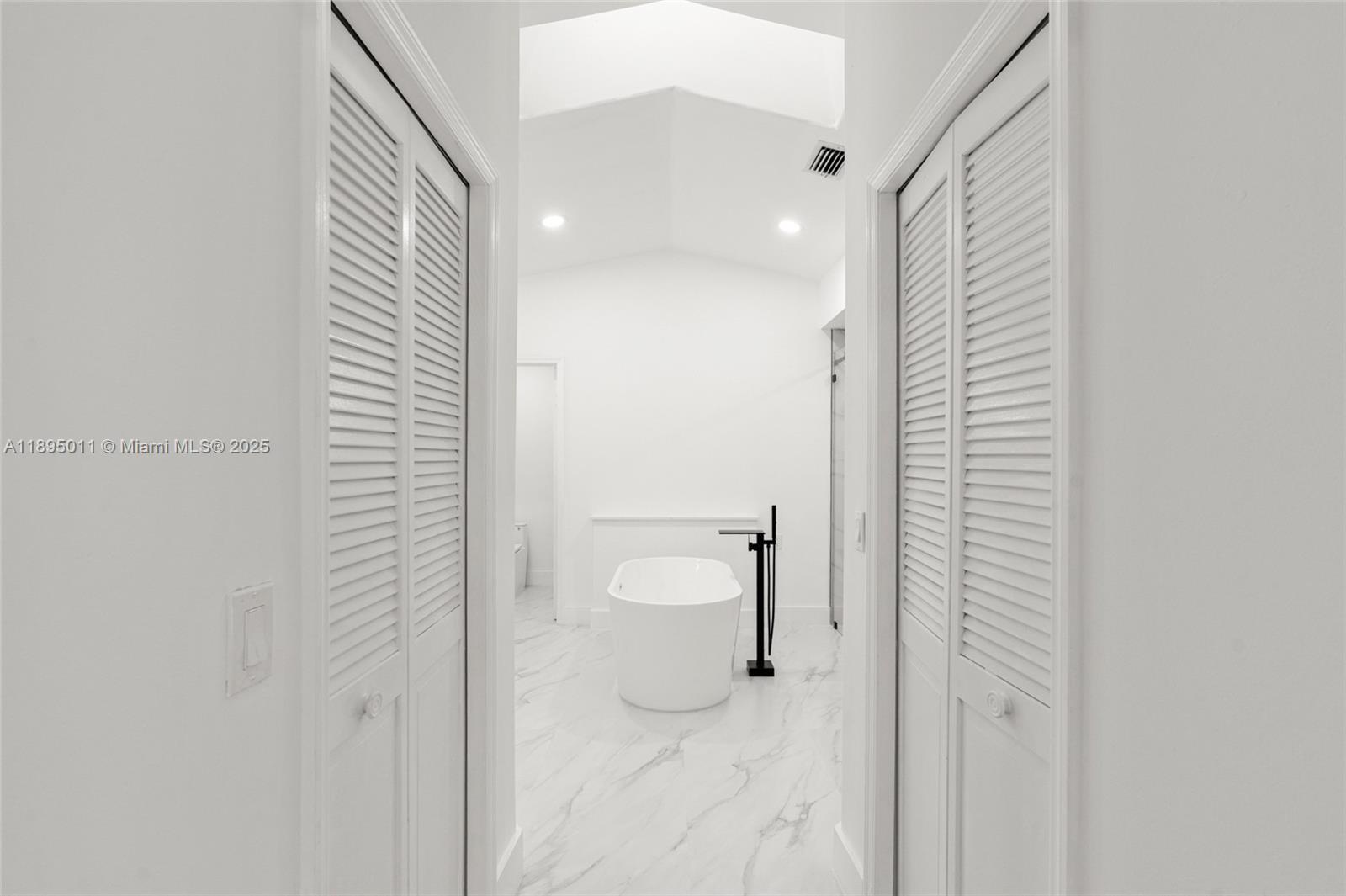 PRESERVE AT CHAPEL TRAIL - Residential