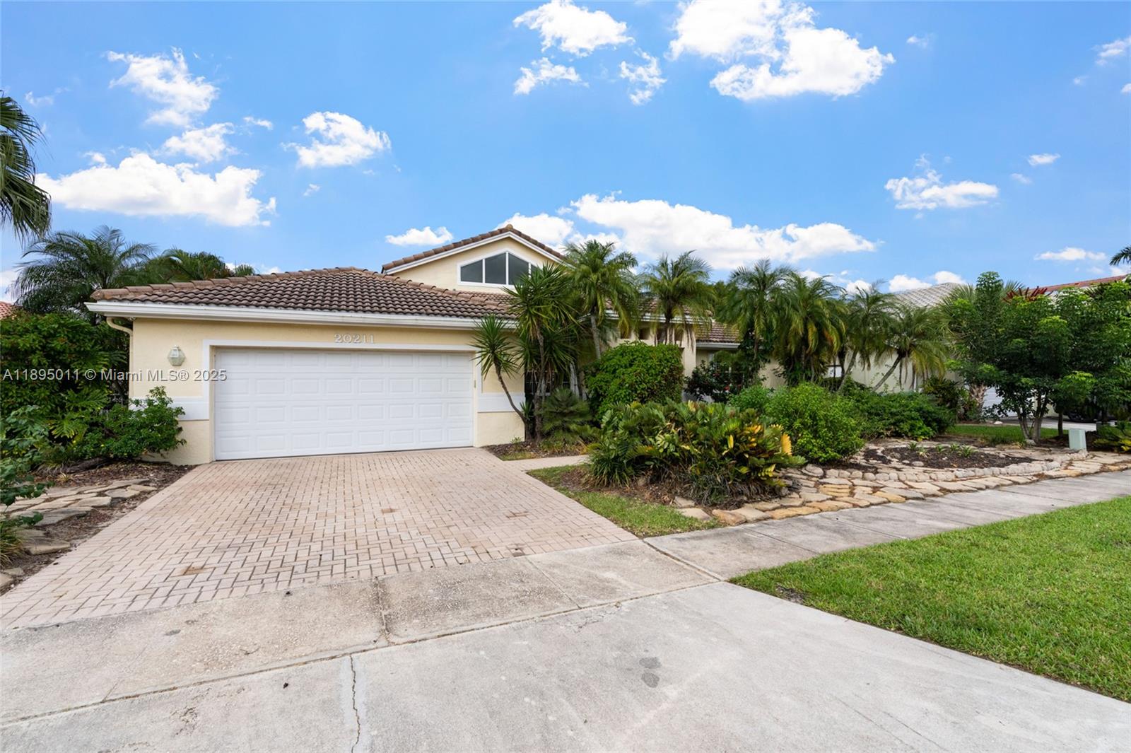 PRESERVE AT CHAPEL TRAIL - Residential