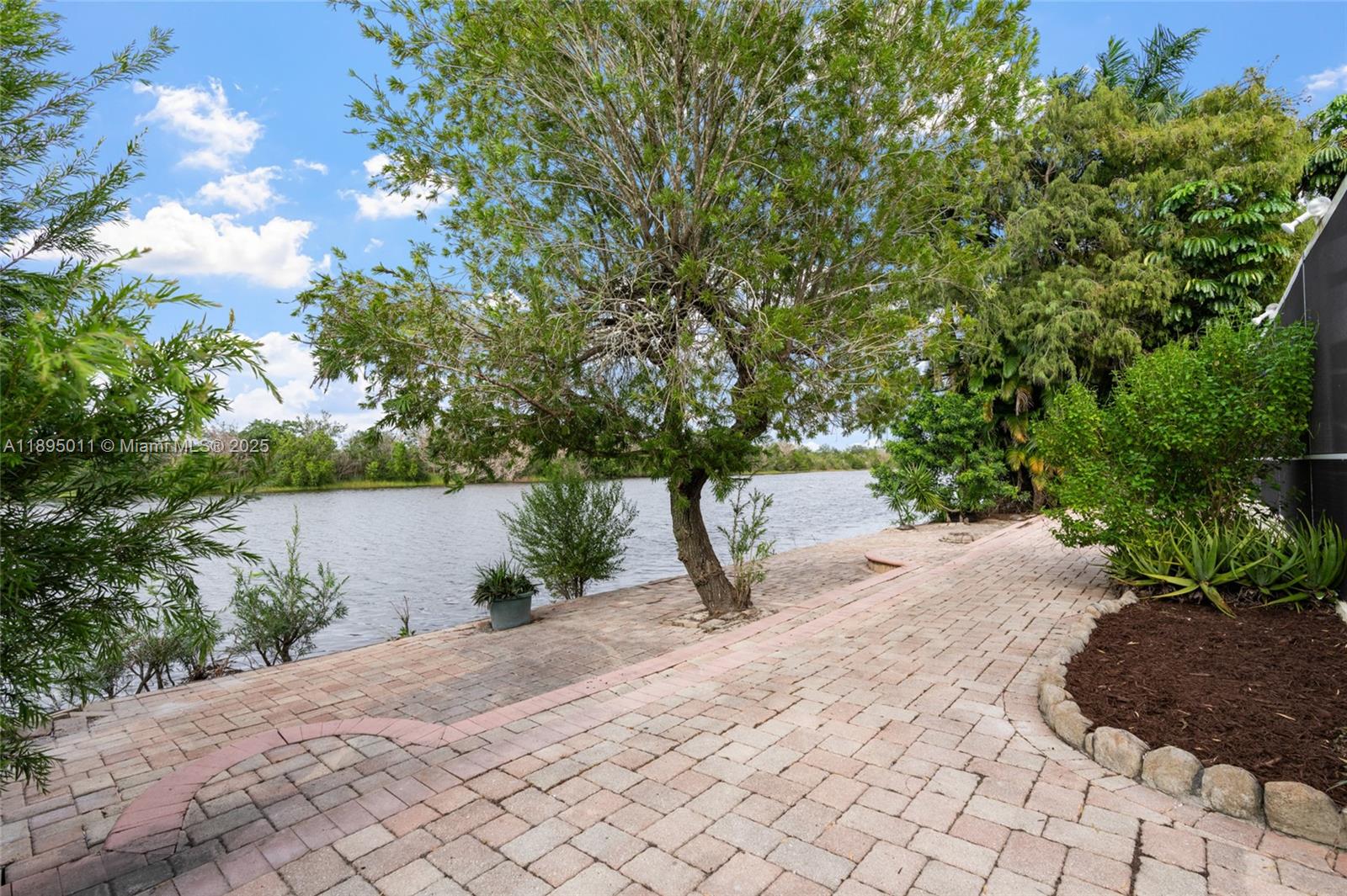 PRESERVE AT CHAPEL TRAIL - Residential