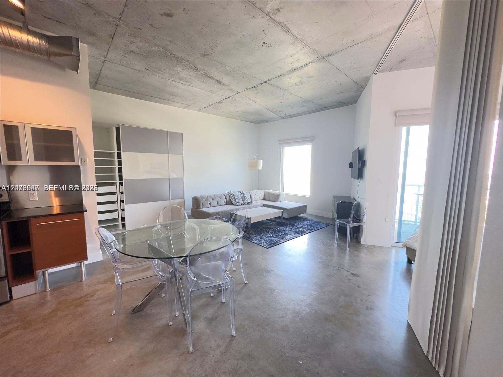 NEO CONDO - Residential Lease