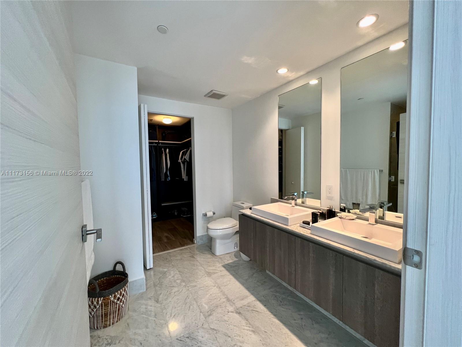 801 SMA RESIDENCES CONDO - Residential Lease