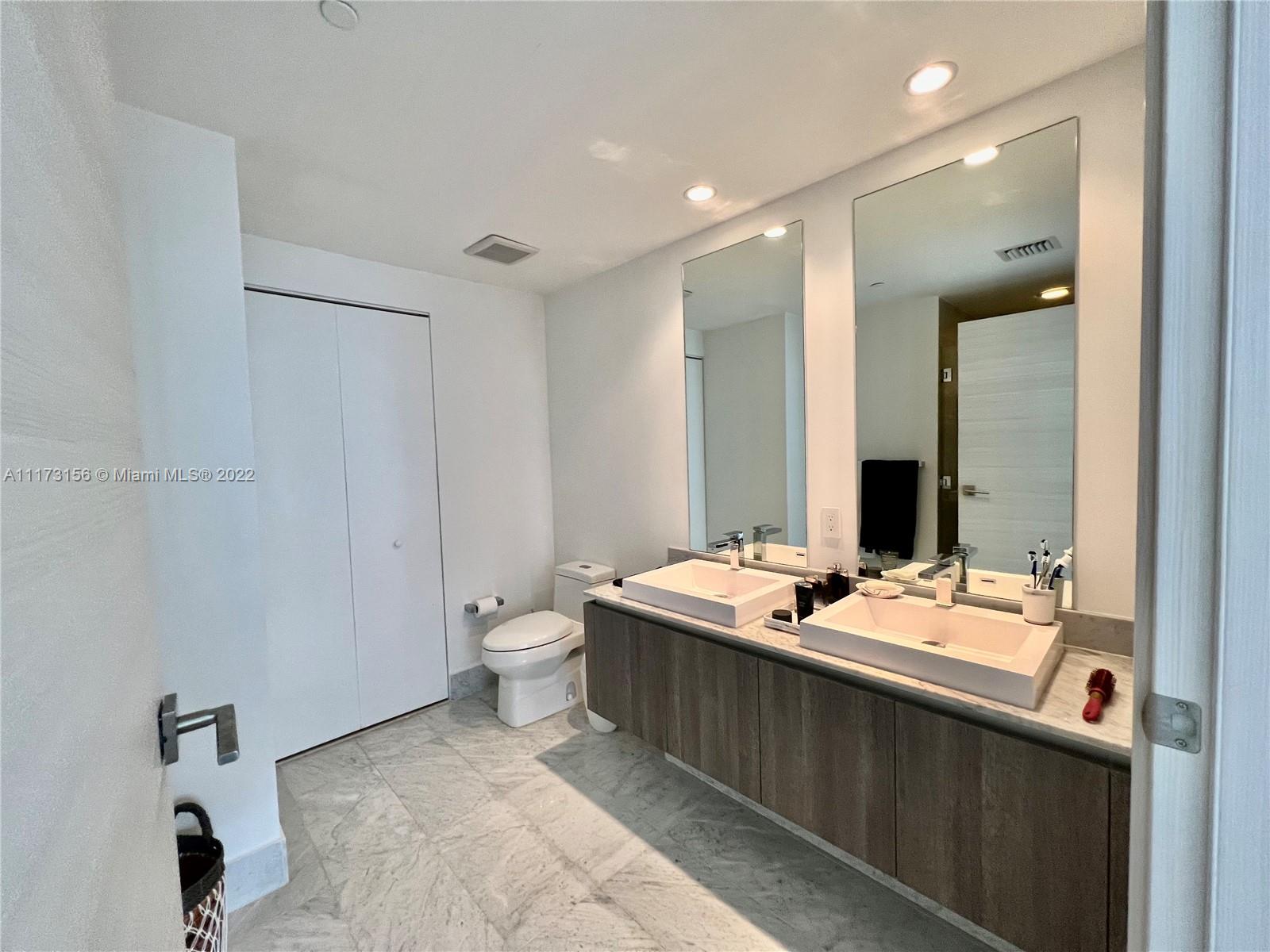 801 SMA RESIDENCES CONDO - Residential Lease