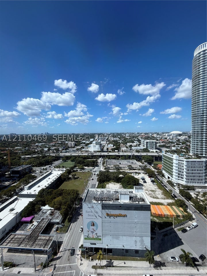 Photo 1 of 12 — 175 SW 7 ST 2201-3, FL 33130