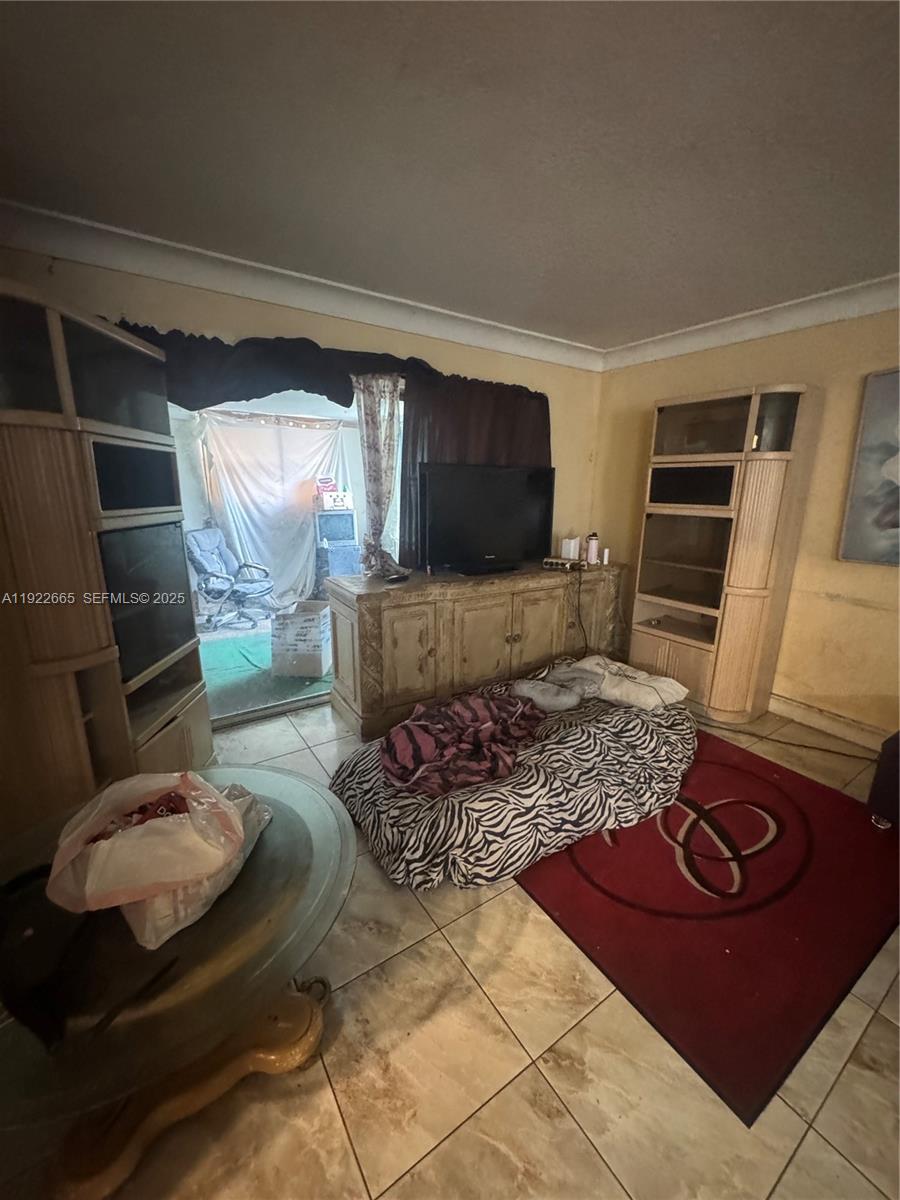 HOLIDAY VILLAGE SEC TWO - Residential