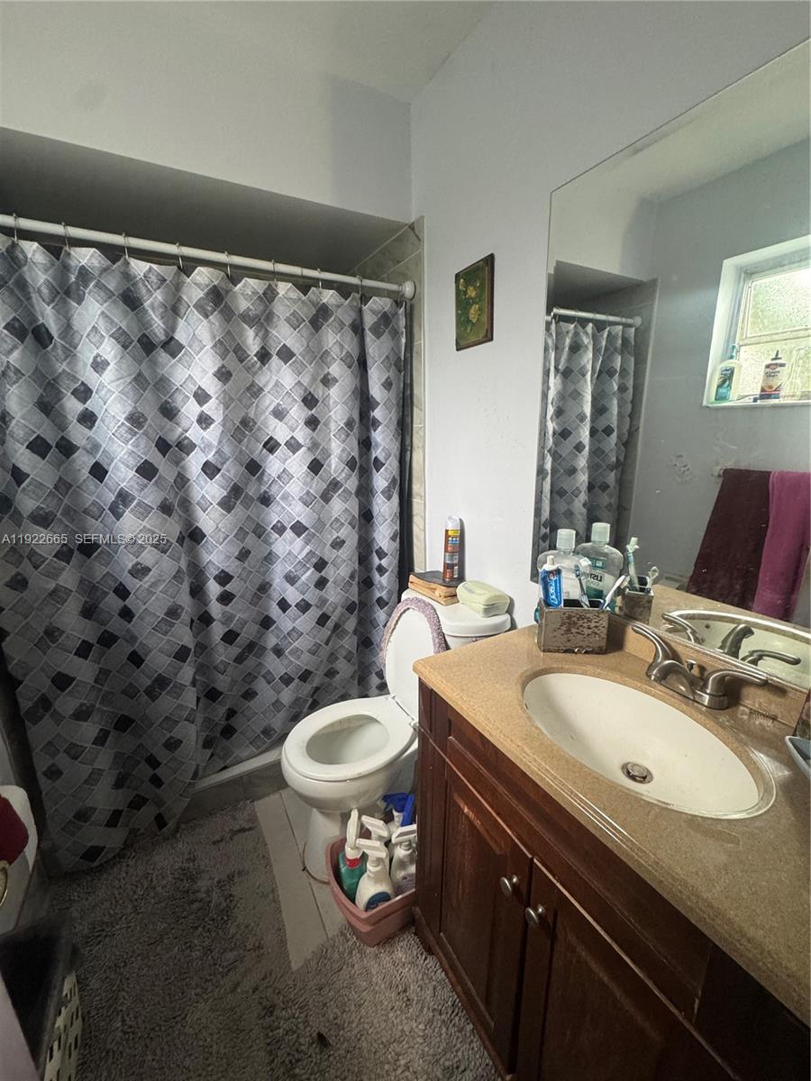 HOLIDAY VILLAGE SEC TWO - Residential