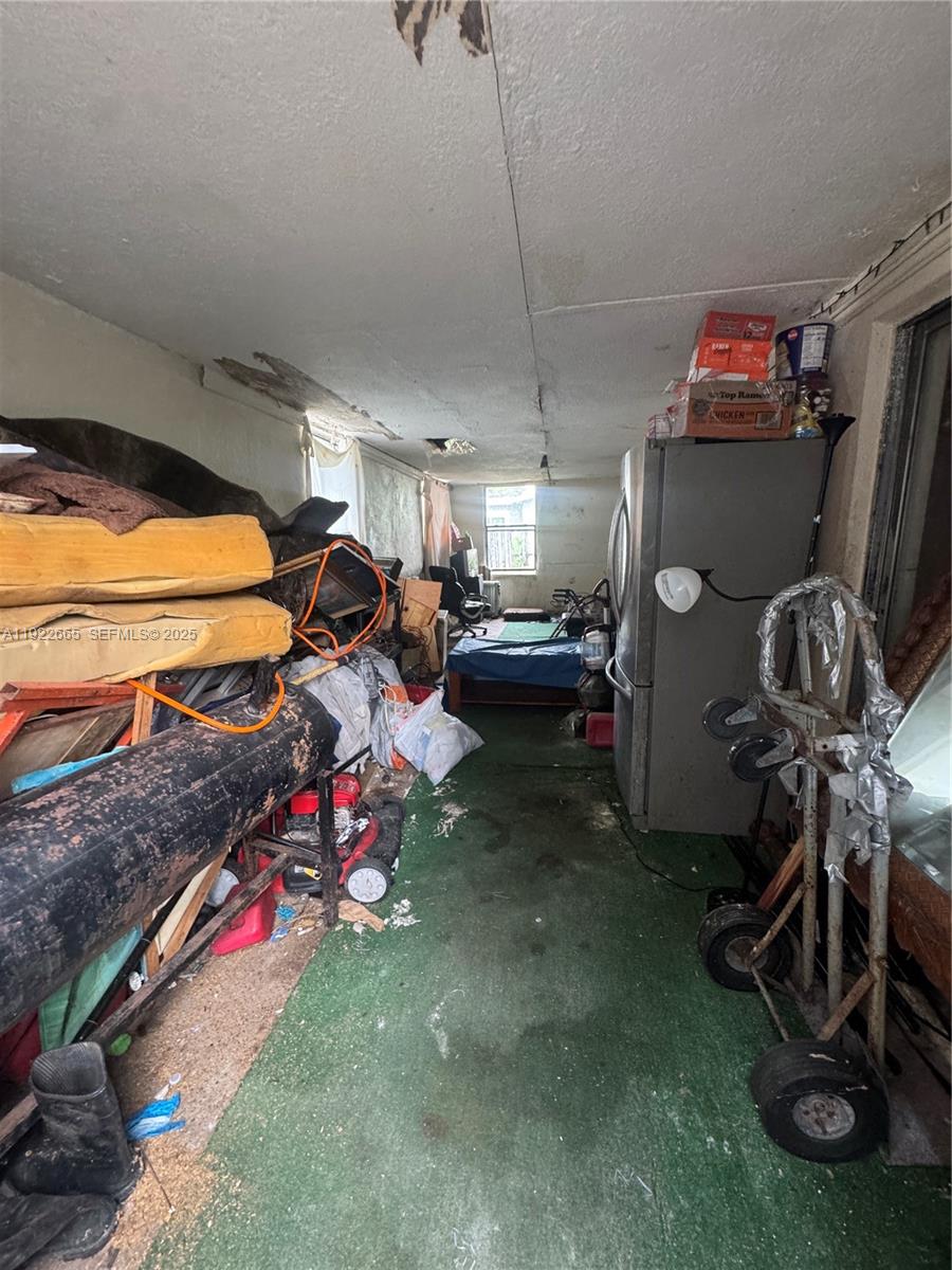 HOLIDAY VILLAGE SEC TWO - Residential