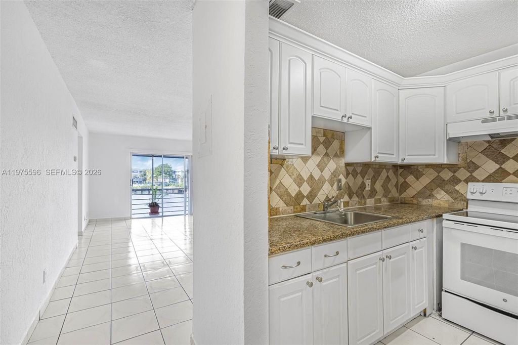 Photo of 2775 Taft St #301, Hollywood, FL 33020 (MLS # A11975596)