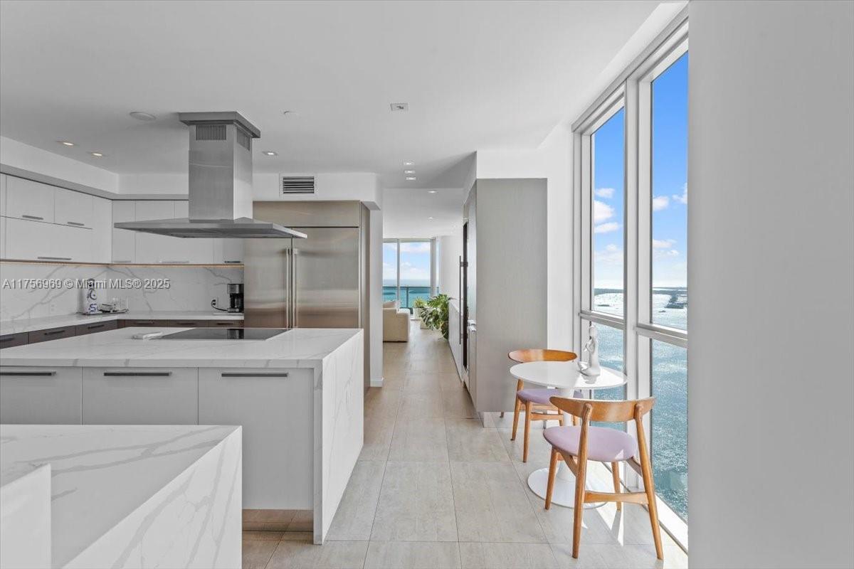 JADE RESIDENCES BRICKELL - Residential