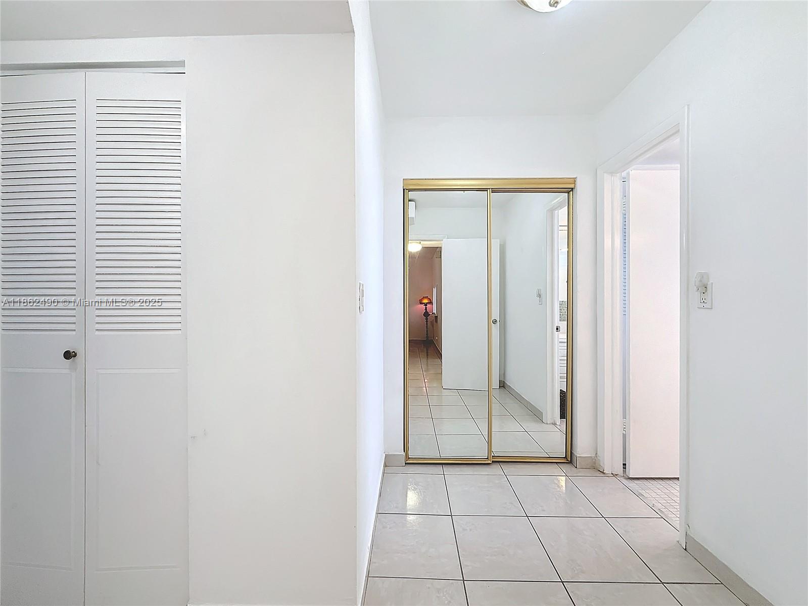 FIFITH MOORINGS CONDO - Residential