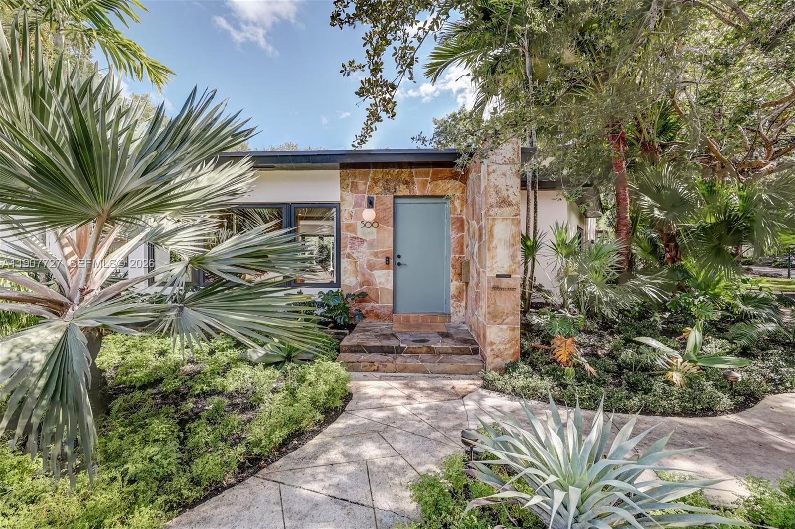 MIAMI SHORES SEC 3 - Residential